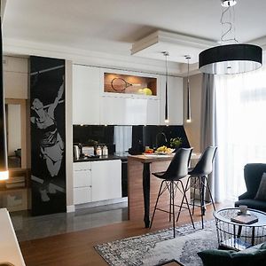 Aga Tenis Apartments By Radwanska
